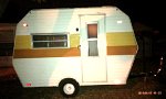 10 ft 1960-70 camper... does this look like a sunline???