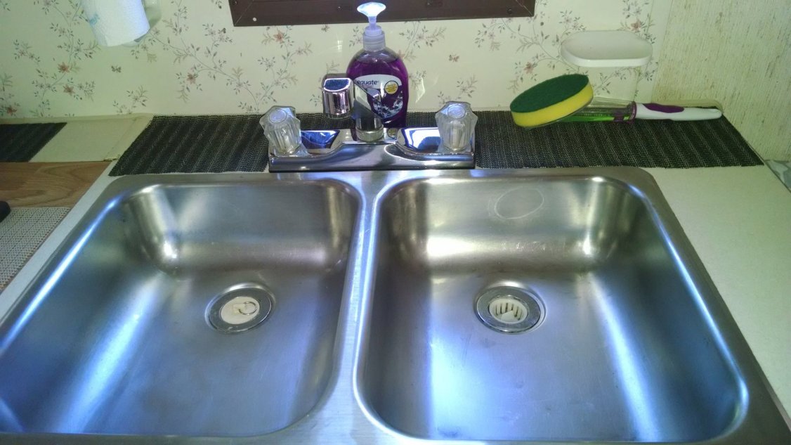 I was asked to post better details of the camper.  The sink was in perfect condition when bought.